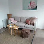 Cosy, Self-Contained And Central To Everywhere