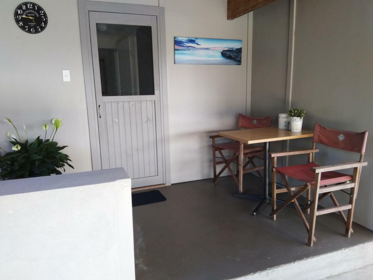 Apartment Cosy, Self-contained And To Everywhere Gold Coast